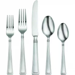 Brand new 😍 Oneida Butler 45-Piece Silver 18/0 Stainless Steel Flatware Set (Service For 8) ❤️