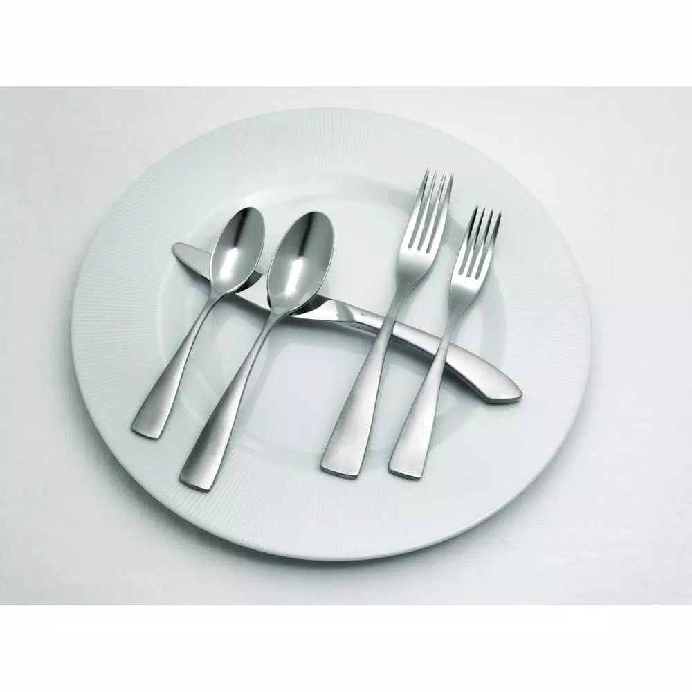 Outlet 🎁 Flatware Oneida Satin Reflections Stainless Steel 18/10 Table Forks, European Size (Set Of 12) ⭐ 3 Outlet 🎁 Flatware Oneida Satin Reflections Stainless Steel 18/10 Table Forks, European Size (Set Of 12) ⭐